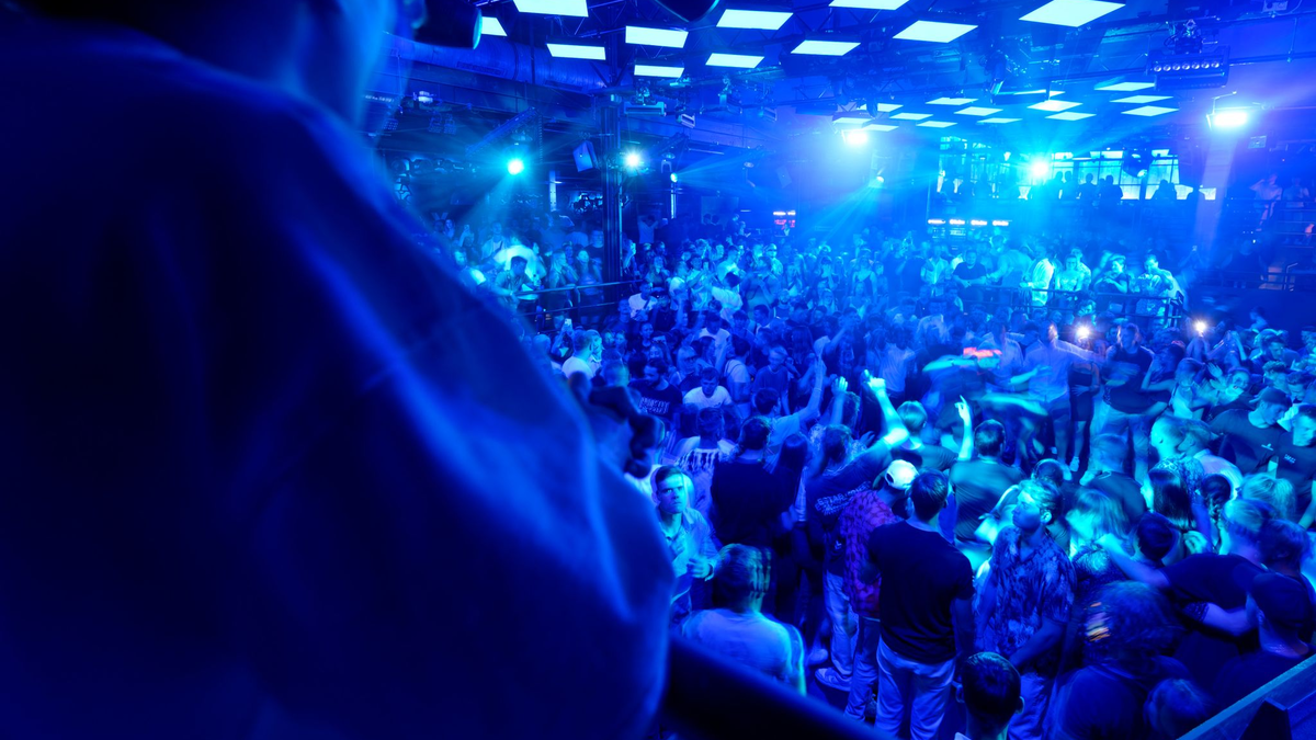 Die Tanzflächen im Club 