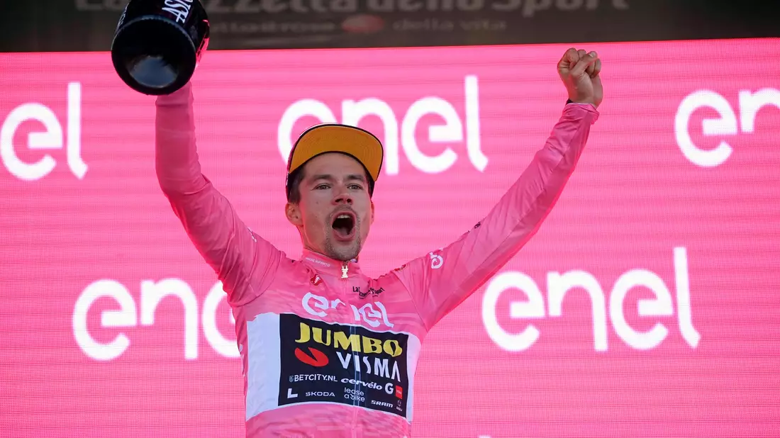 Der Slowene Primoz Roglic übernahm beim Giro das Rosa Trikot. - Bild: Fabio Ferrari/LaPresse/AP/dpa