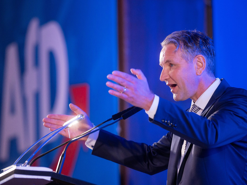 Thüringens AfD-Chef Björn Höcke bei einer Veranstaltung im thüringischen Pfiffelbach. - Foto: Michael Reichel/dpa