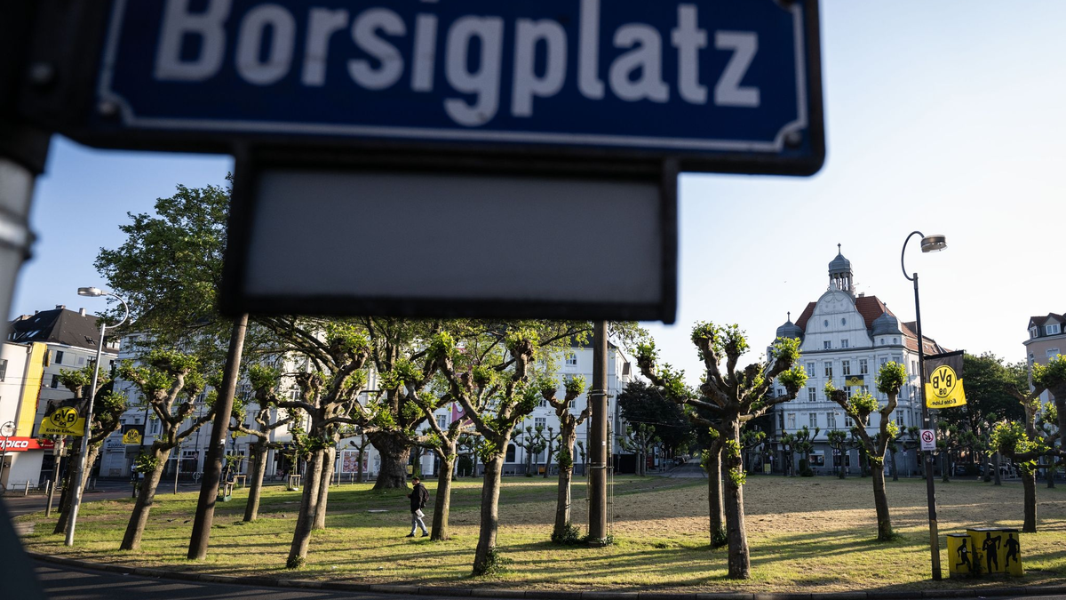 Der Borsigplatz in Dortmund blieb nach der verpassten Meisterschaft leer. - Foto: Bernd Thissen/dpa