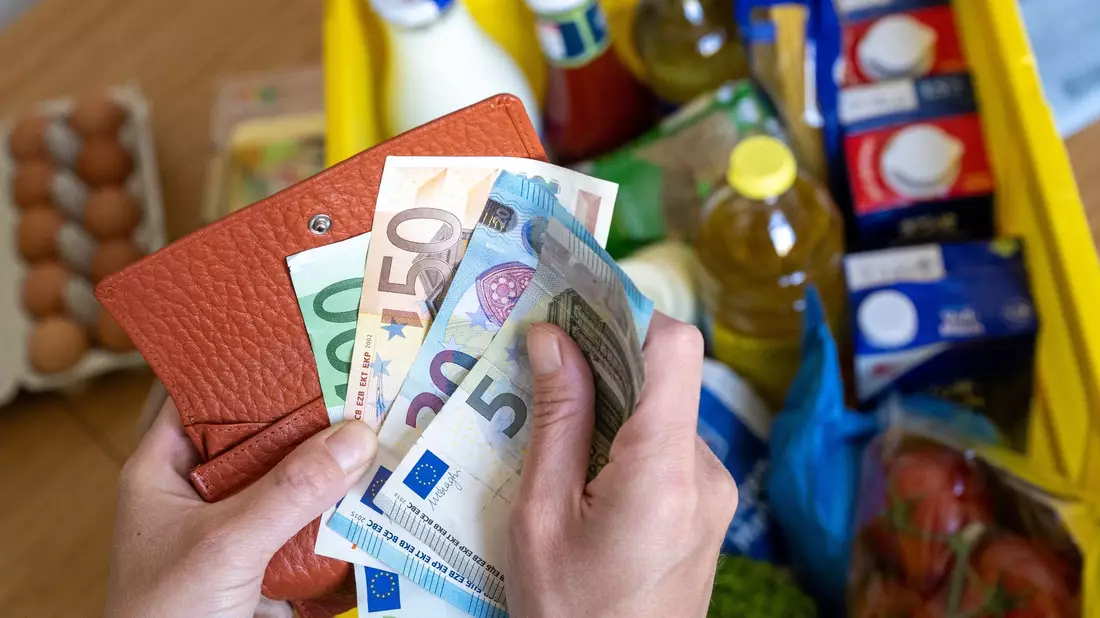 Die Inflationsrate in Deutschland ist deutlich gesunken. - Bild: Hendrik Schmidt/dpa/Illustration