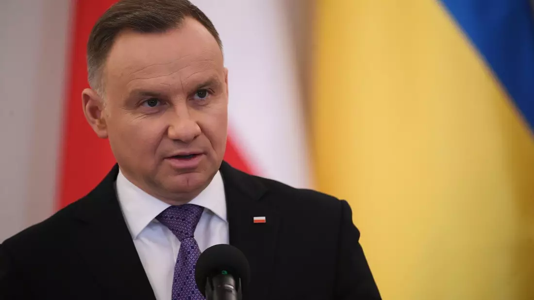 Der polnische Präsident Andrzej Duda unterzeichnete das umstrittene Gesetz am Montag. - Bild: Marcin Obara/PAP/dpa/Archiv