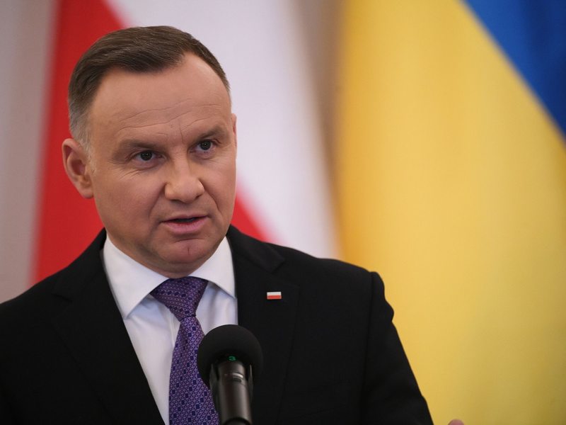 Der polnische Präsident Andrzej Duda unterzeichnete das umstrittene Gesetz am Montag. - Foto: Marcin Obara/PAP/dpa/Archiv
