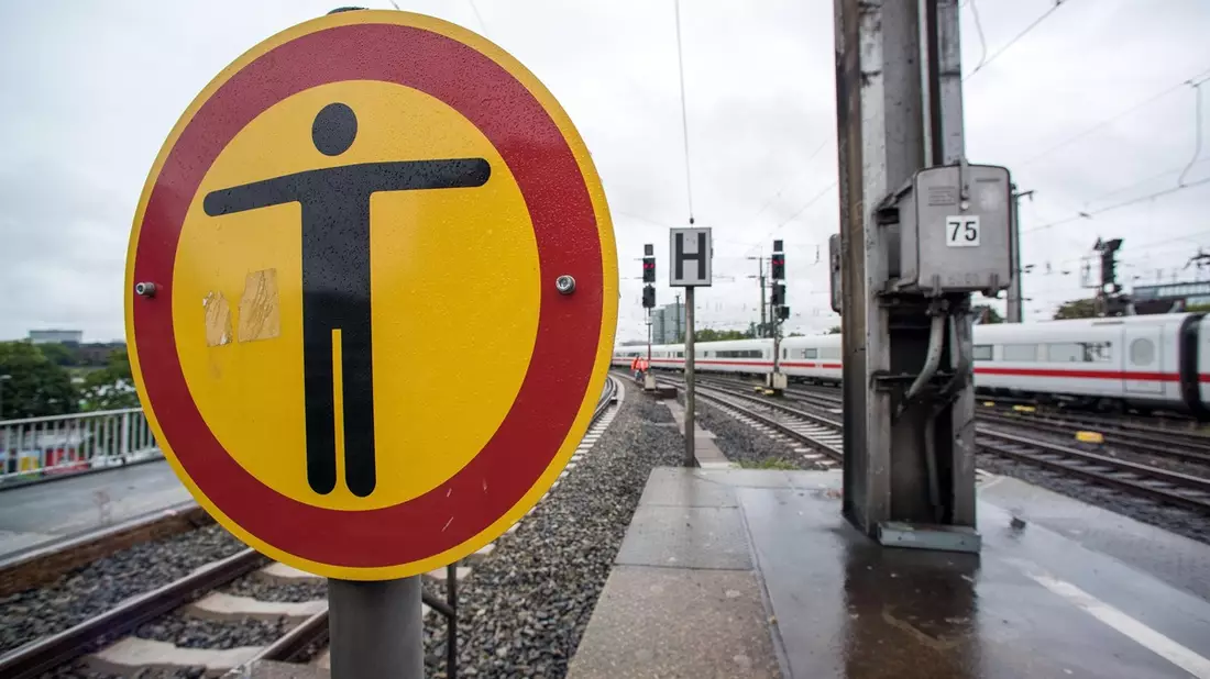 BPOL NRW: Bundespolizei ermittelt nach Gleisüberschreitung im Kölner Hauptbahnhof - Bild: presseportal.de