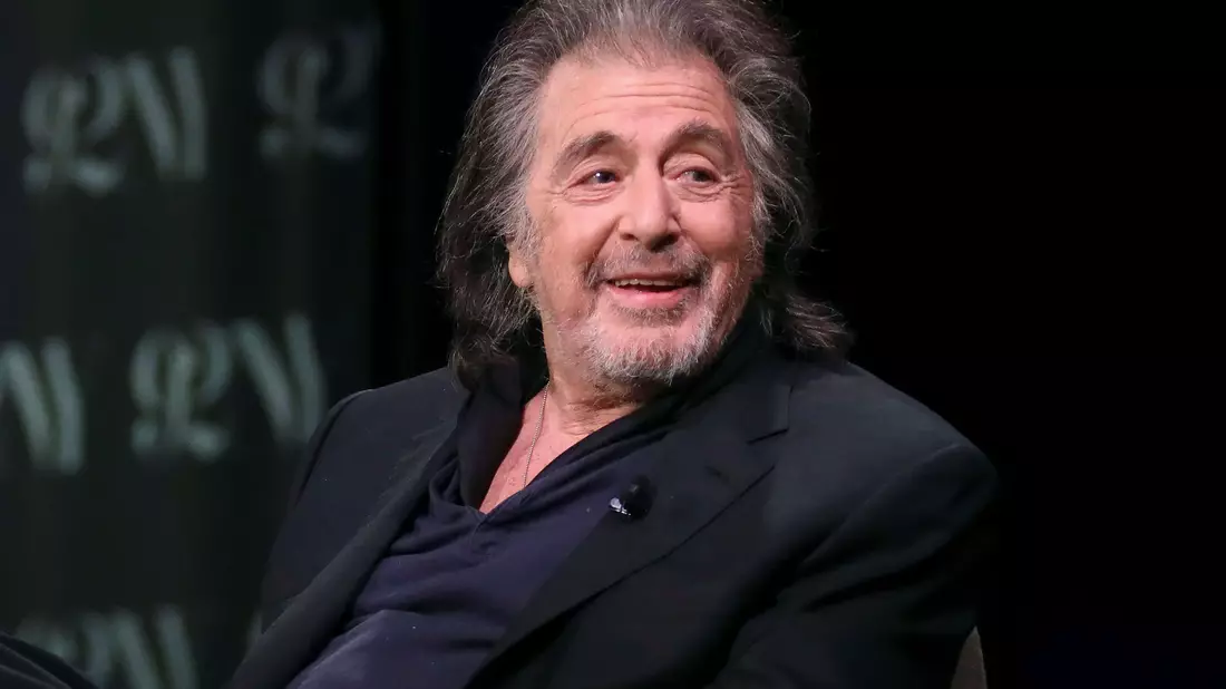 Der Schauspieler Al Pacino soll bald wieder im Baby-Glück schweben. - Bild: Andy Kropa/Invision via AP/dpa