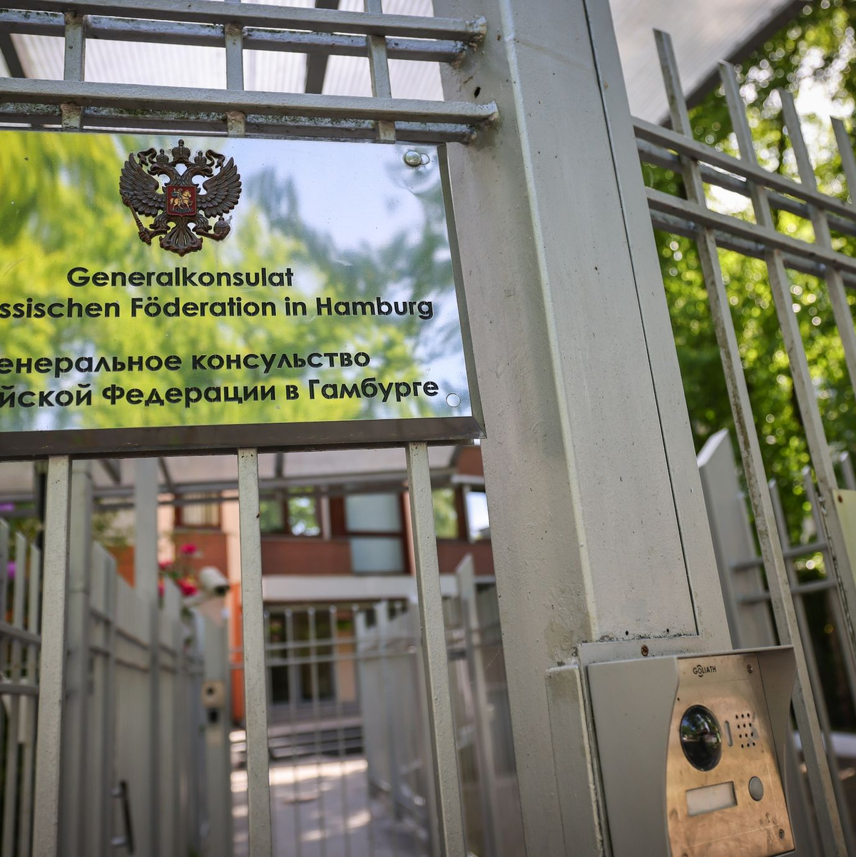 Das Generalkonsulat der Russischen Föderation in Hamburg. - Foto: Christian Charisius/dpa