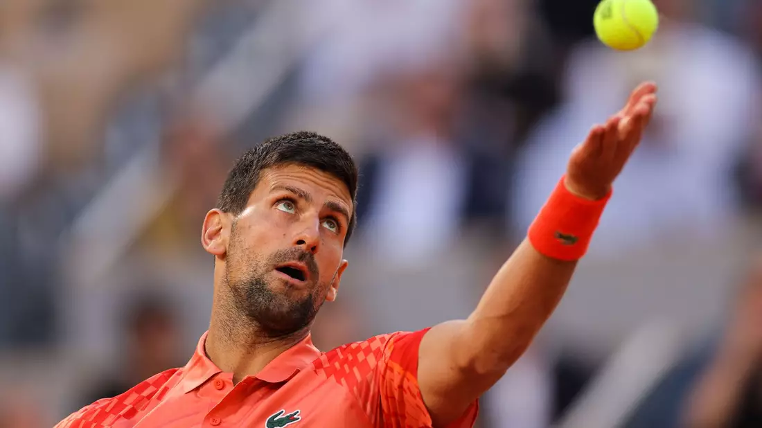 Hatte keine Probleme, in die dritte Runde der French Open einzuziehen: Novak Djokovic. - Bild: Thomas Samson/AFP/dpa