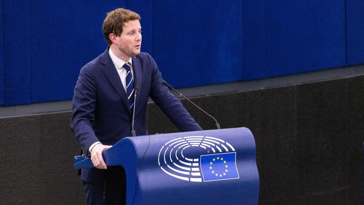 Clément Beaune forderte einen Verlauf des Direktzugs über Straßburg und Karlsruhe. - Foto: Philipp von Ditfurth/dpa