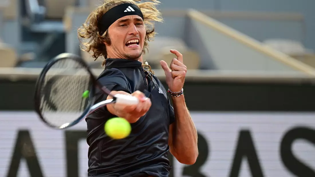 Zog problemlos in die dritte Runde in Paris ein: Alexander Zverev. - Bild: Emmanuel Dunand/AFP/dpa