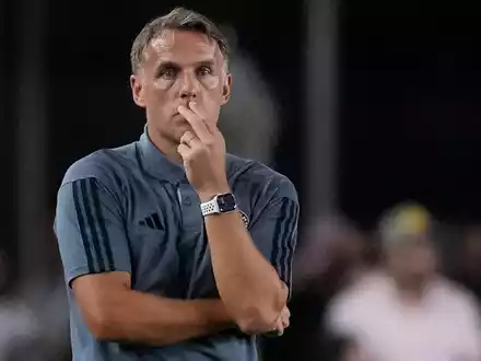 Wurde als MLS-Trainer von Inter Miami entlassen: Phil Neville. - Foto: Rebecca Blackwell/AP/dpa