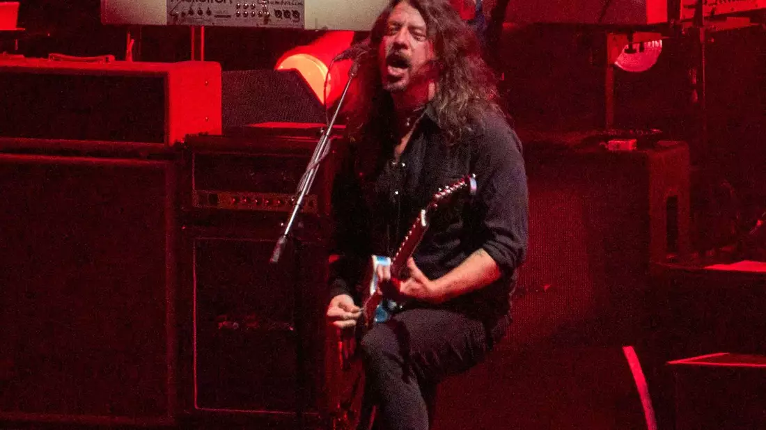 Frontmann Dave Grohl von den Foo Fighters bei Rock am Ring. - Bild: Thomas Frey/dpa