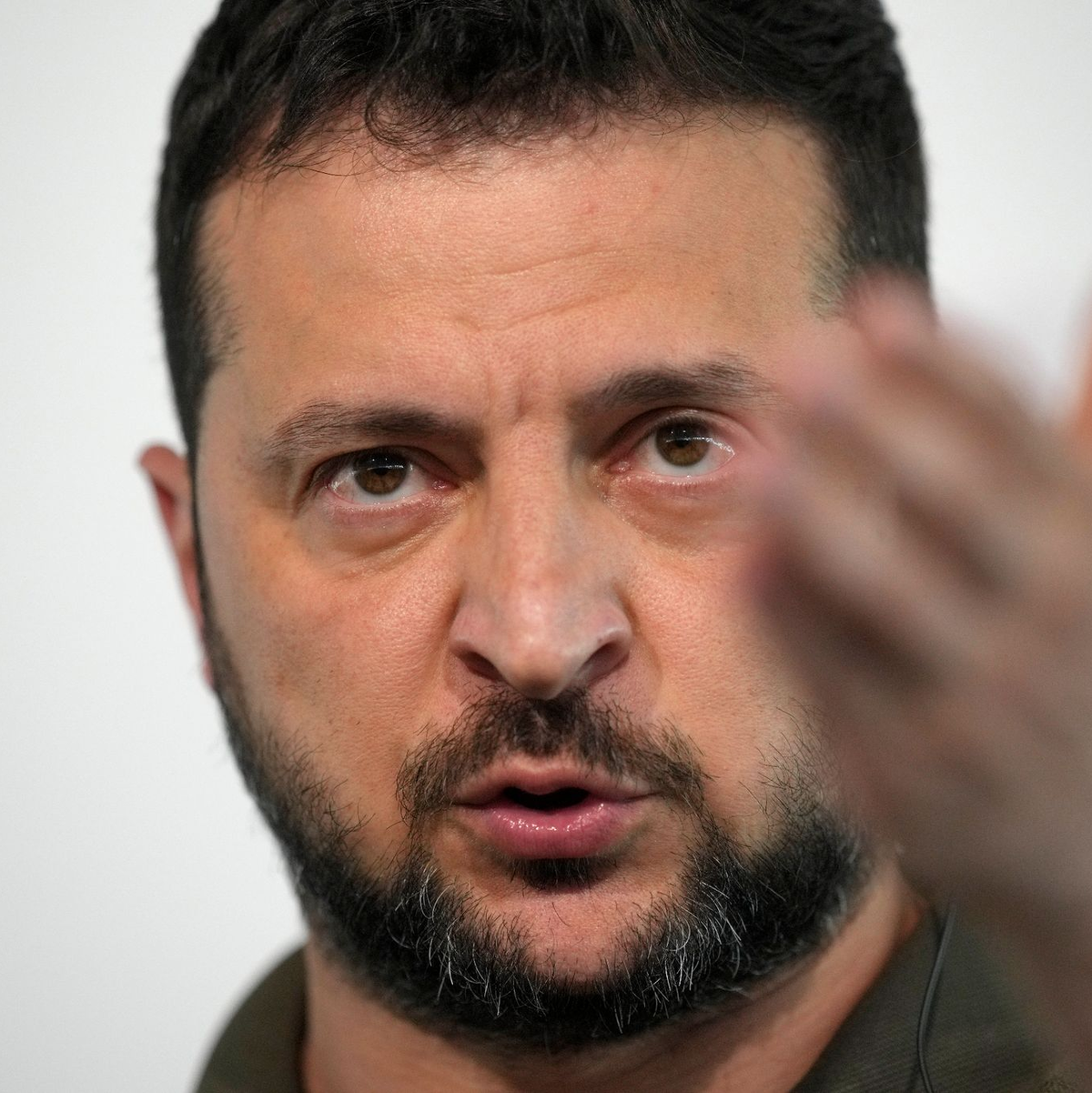 «Deutschland, danke (...) für die unveränderte Stärke beim Schutz von Leben vor dem russischen Raketenterror», sagte der ukrainische Präsident Wolodymyr Selenskyj in seiner abendlichen Videoansprache. - Foto: Vadim Ghirda/AP