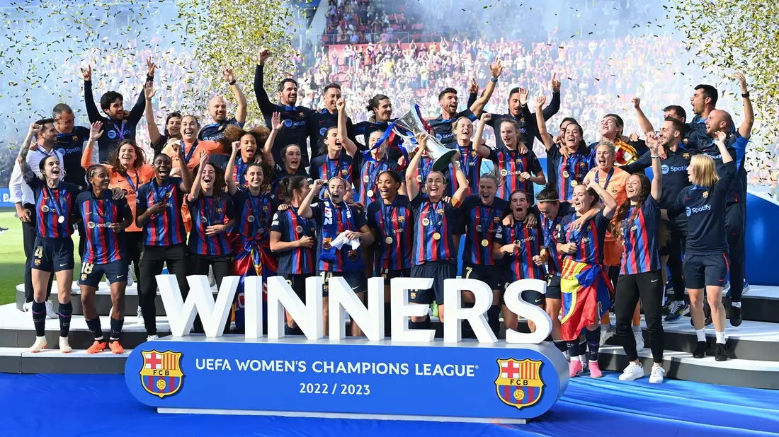Barcelona gewann zum zweiten Mal nach 2021 die Champions League. - Bild: Swen Pförtner/dpa