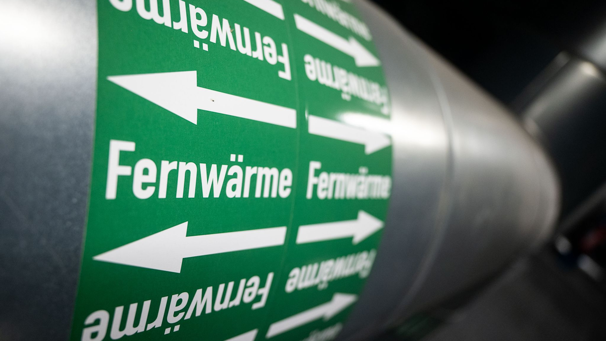 Der Anteil der mit Fernwärme beheizten Wohnungen in Deutschland nimmt zu. - Foto: Marijan Murat/dpa