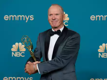 Michael Keaton ist bei der Fortsetzung der Original-Horrorkomödie «Beetlejuice» dabei. - Foto: Jae C. Hong/Invision/AP/dpa