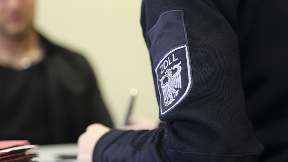 HZA-OS: Mehrfach kassiert - 1.350 Euro Geldstrafe als Quittung für Mann aus Landkreis Diepholz; Osnabrücker Zoll deckt Leistungsbetrug auf - Foto: presseportal.de