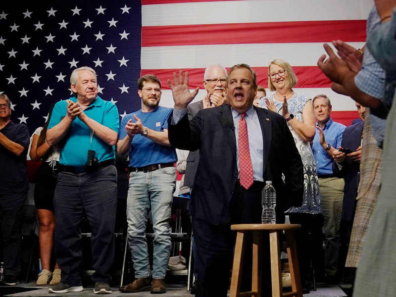 Der Republikaner und ehemalige Gouverneur von New Jersey, Chris Christie, tritt 2024 als Präsidentschaftskandidat an. - Foto: Charles Krupa/AP