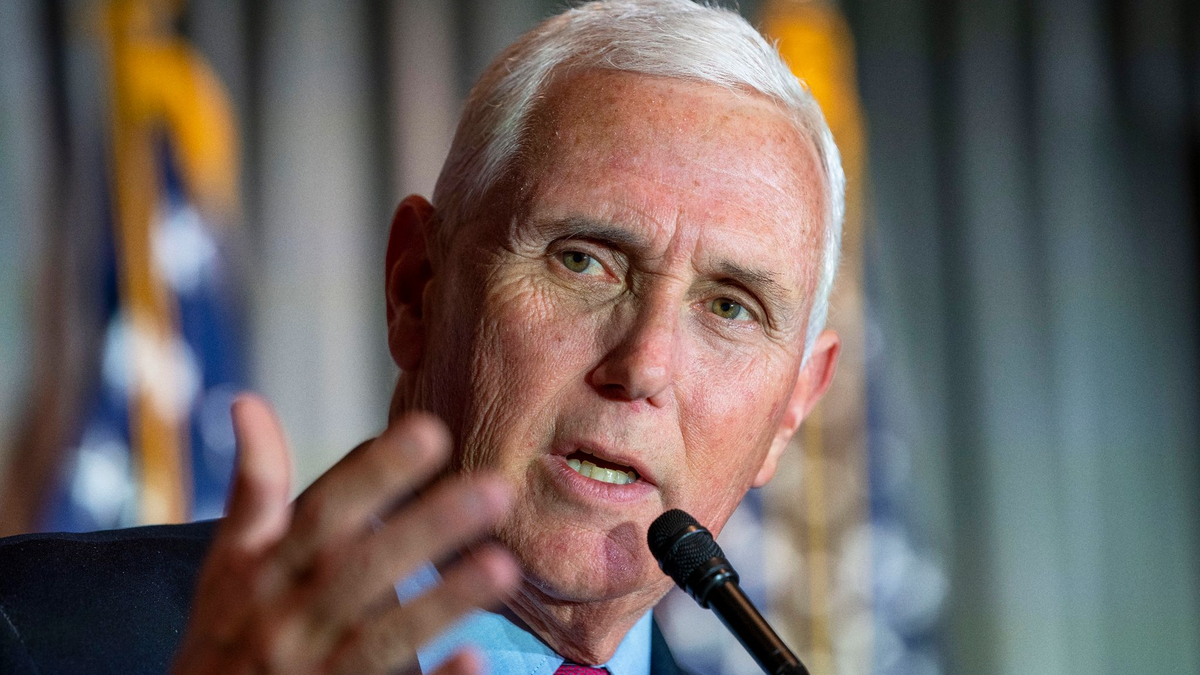 Ex-Vizepräsident Mike Pence bei einem Event in Washington. Der ehemalige Trump-Partner will 2024 selbst für das höchste Amt in den USA kandidieren. - Foto: Alex Brandon/AP