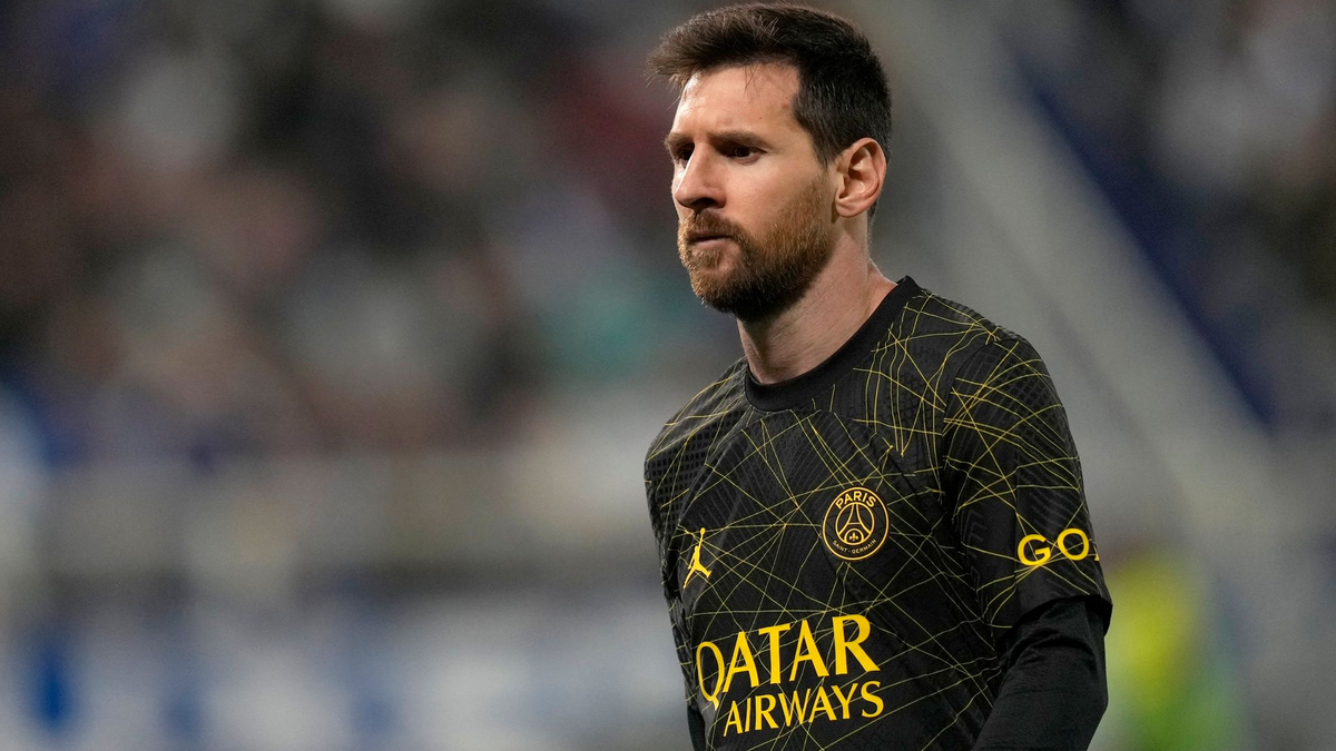 Wird wohl nicht nach Sausi-Arabien wechseln: Lionel Messi. - Foto: Thibault Camus/AP
