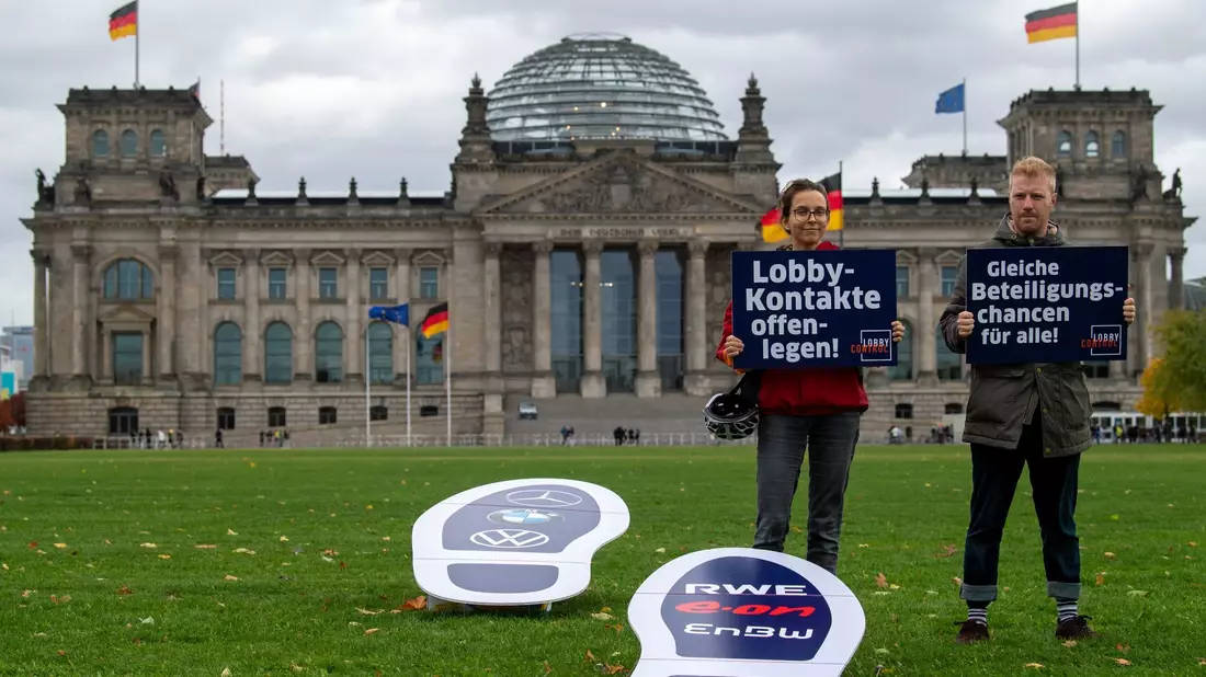 Der Verein Lobbycontrol setzt sich für mehr Transparenz ein. Man findet die Initiative auch im Lobbyregister. (Archivbild) - Bild: Zentralbild/dpa-Zentralbild/dpa