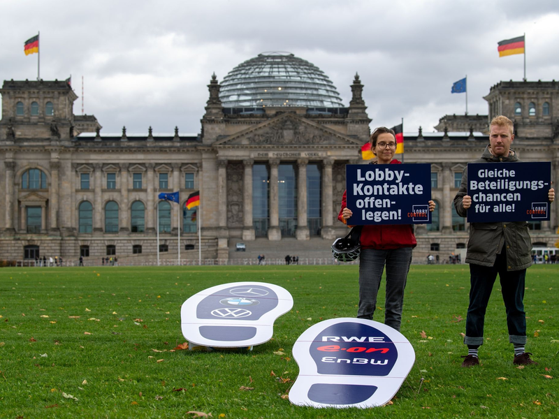 Der Verein Lobbycontrol setzt sich für mehr Transparenz ein. Man findet die Initiative auch im Lobbyregister. (Archivbild) - Foto: Zentralbild/dpa-Zentralbild/dpa