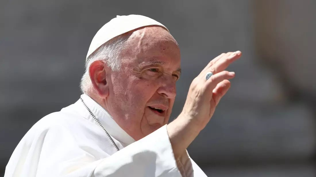 Papst Franziskus auf dem Petersplatz in Rom. - Bild: Grzegorz Galazka/Mondadori Portfolio via ZUMA/dpa