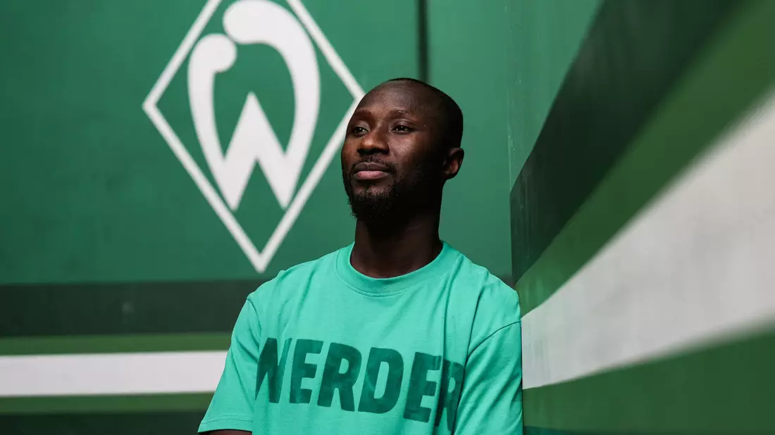 Unterschrieb überraschend bei Werder Bremen: Naby Kita. - Bild: SV Werder Bremen/dpa