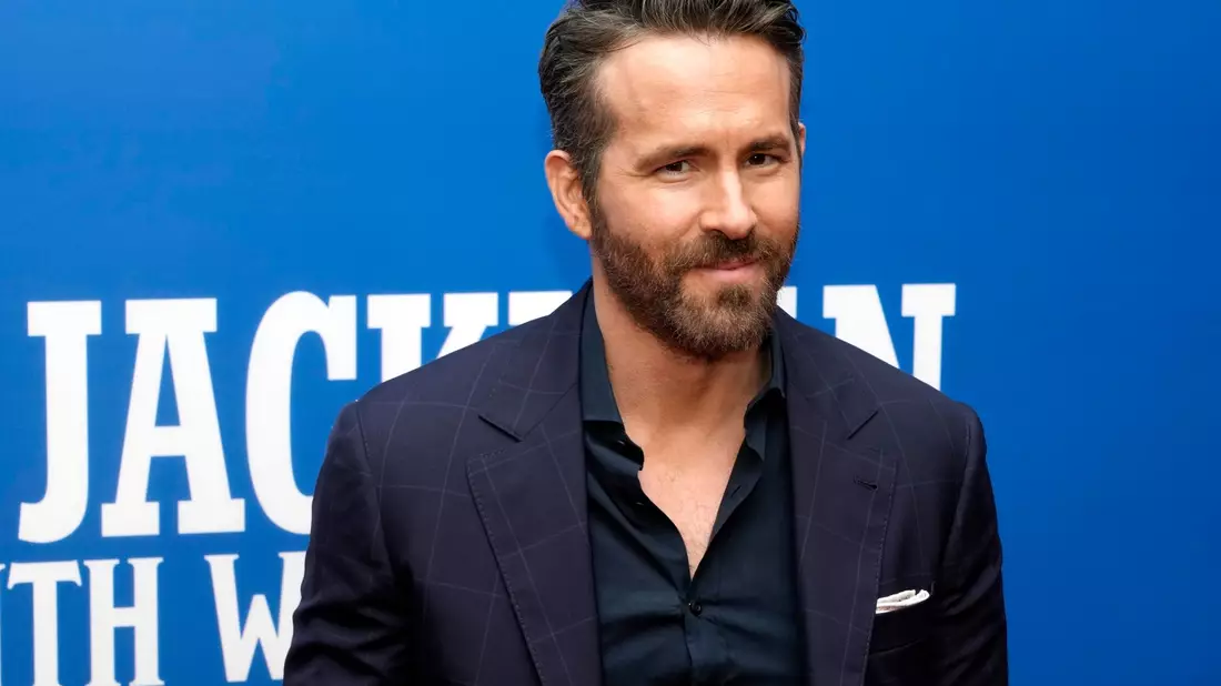 Ryan Reynolds wird zusammen mit Kenneth Branagh vor der Kamera stehen. - Bild: Charles Sykes/Invision via AP/dpa