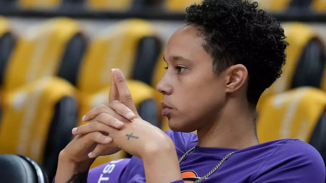 Wurde auf dem Flughafen in Dallas verbal attackiert: Brittney Griner. - Bild: Ashley Landis/AP/dpa