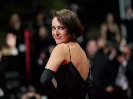 Phoebe Waller-Bridge beim Filmfestival in Cannes, wo «Indiana Jones und das Rad des Schicksals» seine Weltpremiere feierte. - Foto: Scott Garfitt/Invision via AP/dpa
