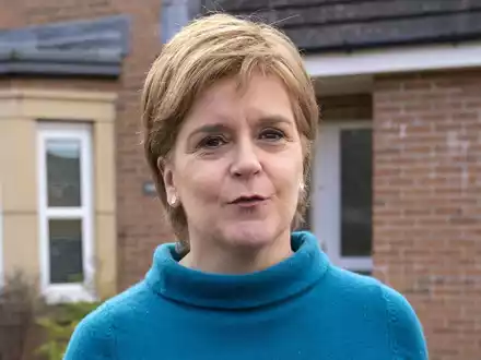Nicola Sturgeon hatte Mitte Februar überraschend ihren Rückzug von der Parteispitze angekündigt. - Foto: Jane Barlow/PA Wire/dpa/Archiv