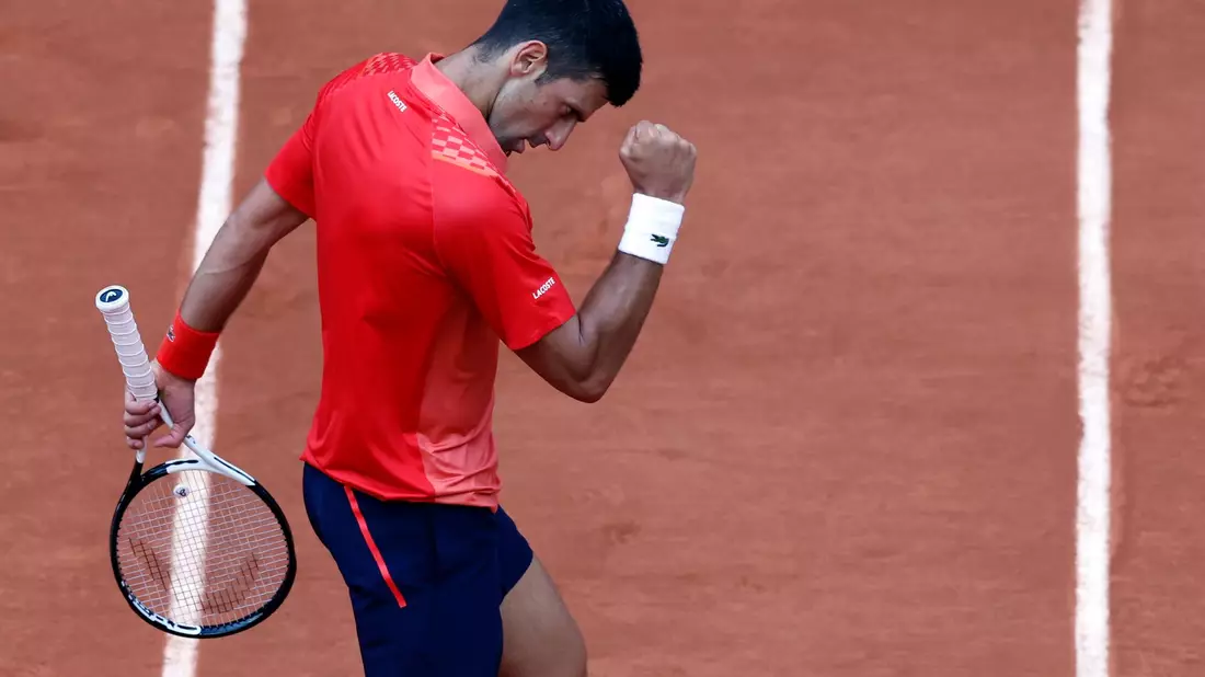 Der 23. Grand-Slam-Titel: Novak Djokovic jubelt während des Spiels. - Bild: Jean-Francois Badias/AP/dpa