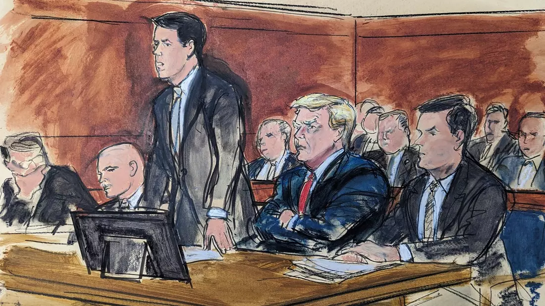 In dieser Skizze aus dem Gerichtssaal bekennt sich der Anwalt Todd Blanche (stehend) im Namen des ehemaligen Präsidenten Donald Trump (2.v.r) vor dem Bundesgericht in Miami «nicht schuldig». - Bild: Elizabeth Williams/AP/dpa
