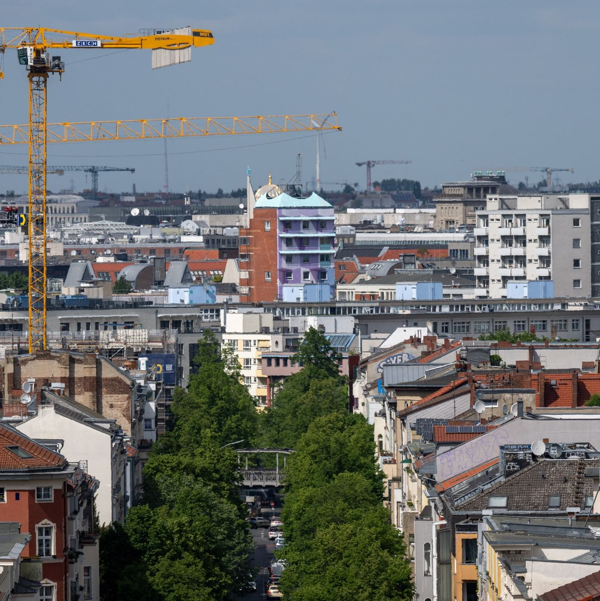 Als Geldanlage begehrt: Wohnungen in Berlin (Archivbild) - Foto: Monika Skolimowska/dpa
