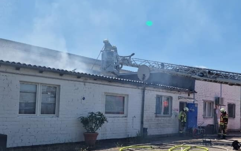 POL-ME: Hunderte Strohballen abgebrannt: Polizei bittet um Hinweise - 2502099 - Foto: presseportal.de