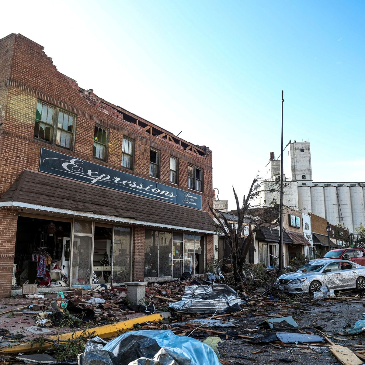Ein Tornado hat in Perryton im US-Bundesstaat Texas im Juni schwere Schäden verursacht. - Foto: David Erickson/AP/dpa
