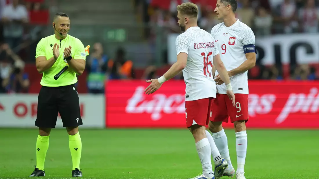 Jakub Blaszczykowski hat sein letztes Länderspiel absolviert und wurde emotional verabschiedet. - Bild: Christian Charisius/dpa
