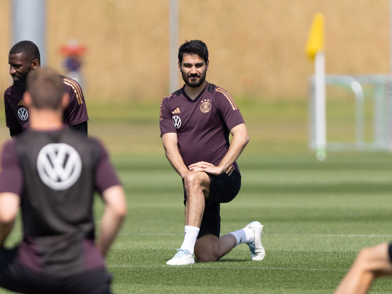 Ilkay Gündogan beim Training der deutschen Fußball-Nationalmannschaft. - Foto: Jürgen Kessler/dpa