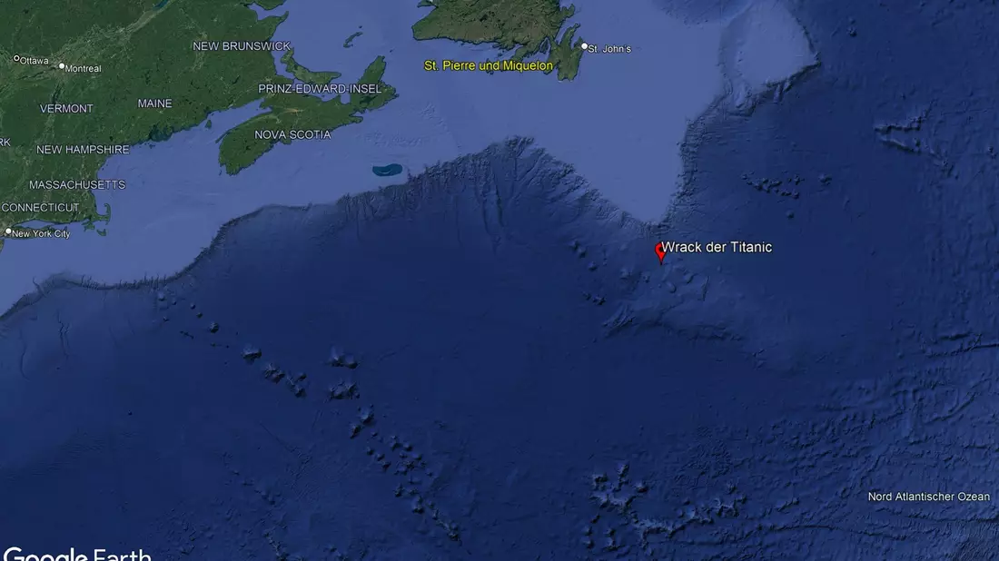 Hier liegt das Wrack der «Titanic» im Atlantik. - Bild: Google/dpa