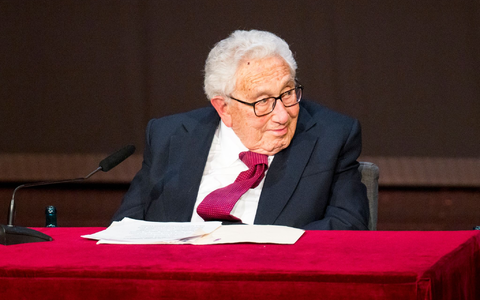 Henry Kissinger in Fürth. - Foto: Daniel Vogl/dpa