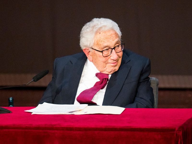 Ex-US-Außenminister Henry Kissinger ist gestorben. - Foto: Daniel Vogl/dpa