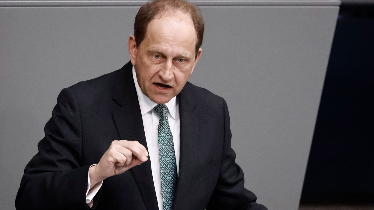 Alexander Graf Lambsdorff (FDP) wird neuer deutscher Botschafter in Russland. - Foto: Carsten Koall/dpa