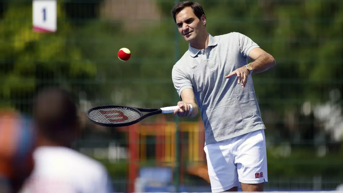 Lobt seinen Ex-Kollegen in höchsten Tönen: Roger Federer. - Bild: Steven Paston/PA Wire/dpa