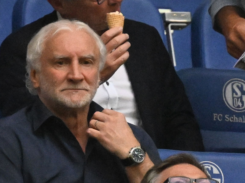 Rudi Völler will konstruktiv mit dem neuen DFB-Geschäftsführer Andreas Rettig zusammenarbeiten. - Foto: Bernd Thissen/dpa