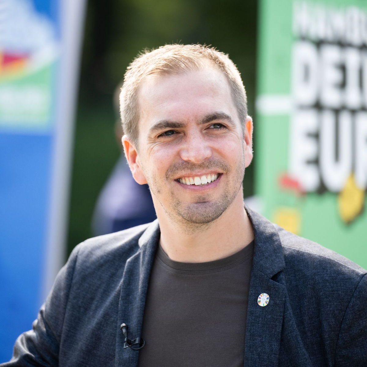 Sorgt sich nicht um die Stimmung bei der Heim-EM: Turnierdirektor Philipp Lahm. - Foto: Daniel Reinhardt/dpa