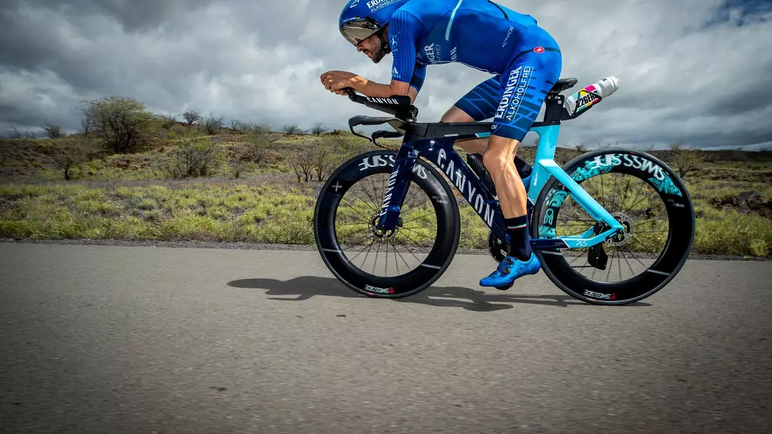 Zweimaliger Ironman-Sieger: Patrick Lange. - Bild: David Pintens/BELGA/dpa