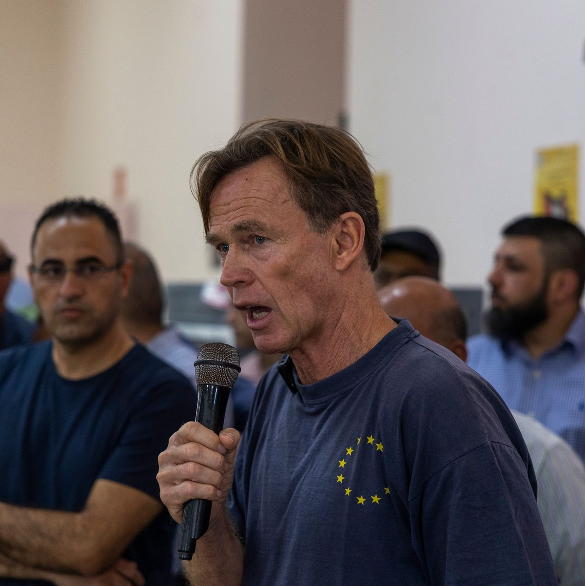 EU-Vertreter Sven Kühn von Burgsdorff spricht von Terrorismus der Siedler gegen Palästinenser. - Foto: Ilia Yefimovich/dpa