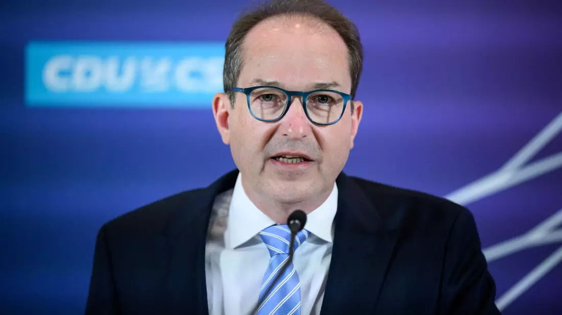 «Frühzeitige Diskussion nutzt nur der Ampel»: Alexander Dobrindt. - Bild: Bernd von Jutrczenka/dpa