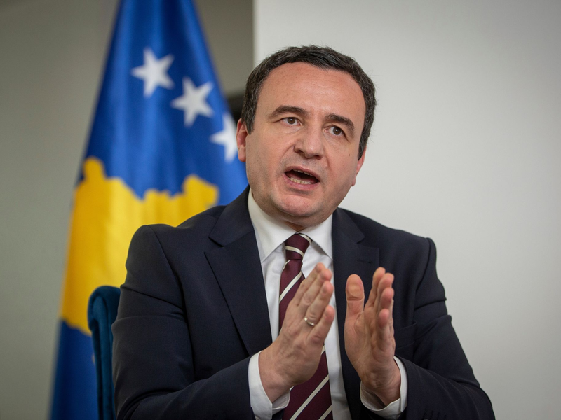 Albin Kurti, Premierminister des Kosovo, fordert Sanktionen für Serbien. - Foto: Visar Kryeziu/AP/dpa