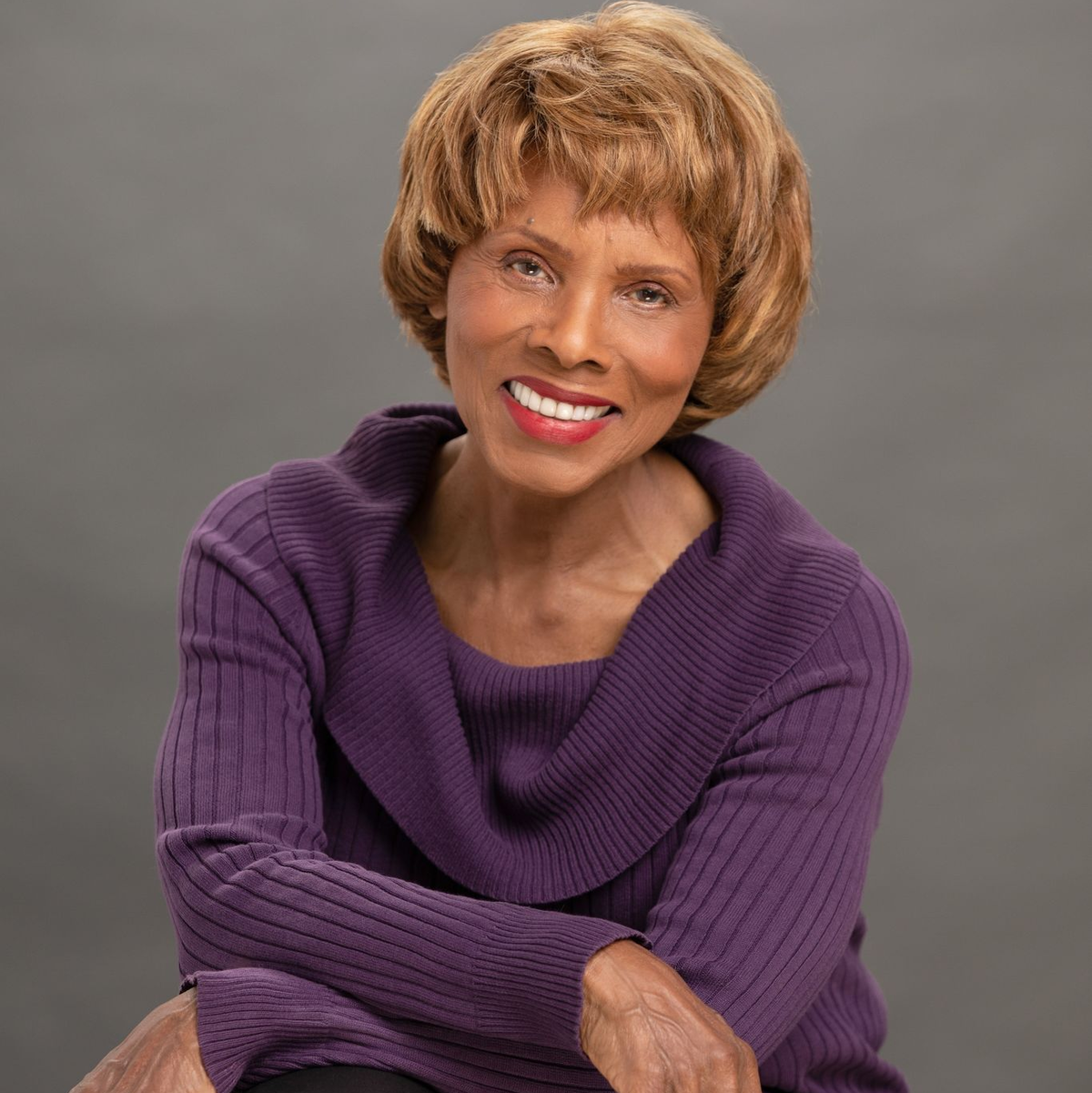 Schauspielerin Gloria Hendry spielte die Doppelagentin Rosie Carver an der Seite von Roger Moore. - Foto: Cliff Lipson/Anders Frejdh Talent Management AB/dpa